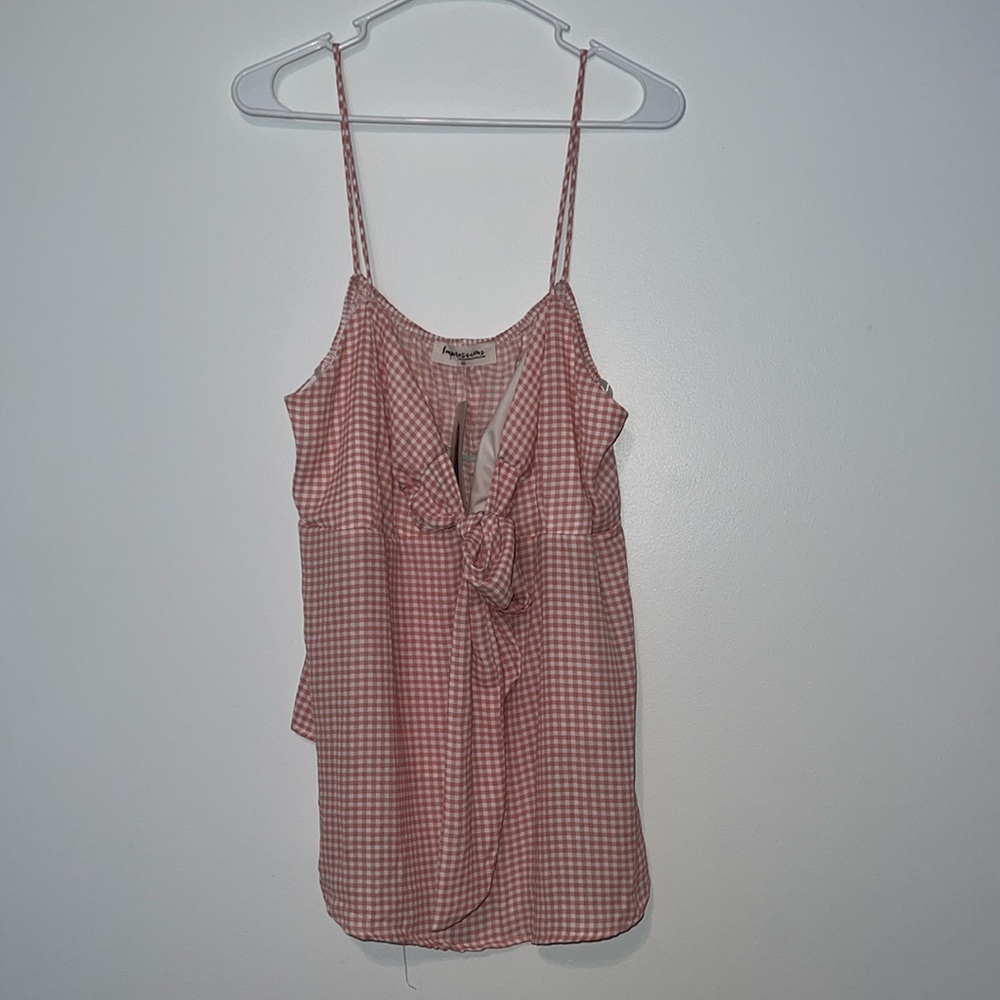 Light pink & white tank top with adjustable bow